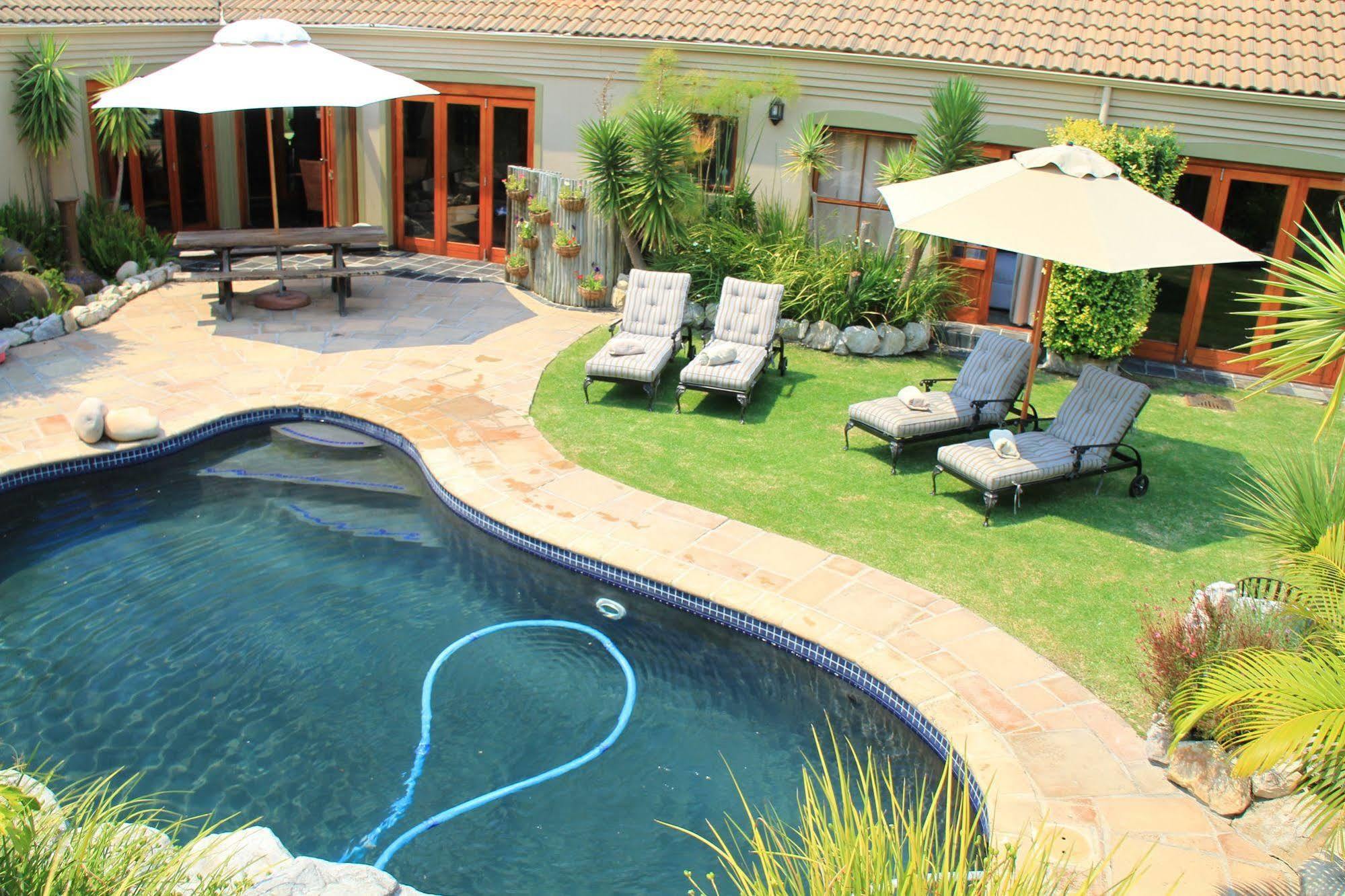 Villachad Guesthouse Kleinmond Eksteriør bilde