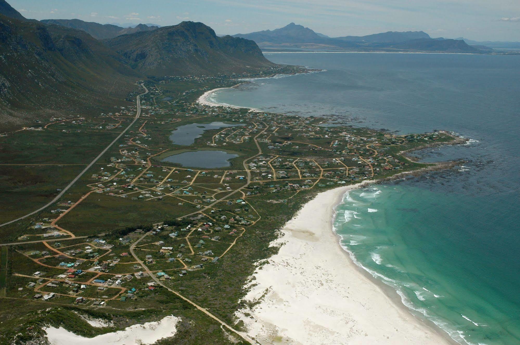 Villachad Guesthouse Kleinmond Eksteriør bilde
